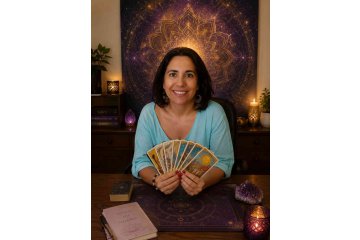 Ana Tarot