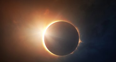 ALQUIMIA DA ALMA: OS ECLIPSES DE AGOSTO DE 2026