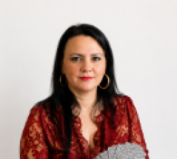 Tati Tar�loga/M�dium
